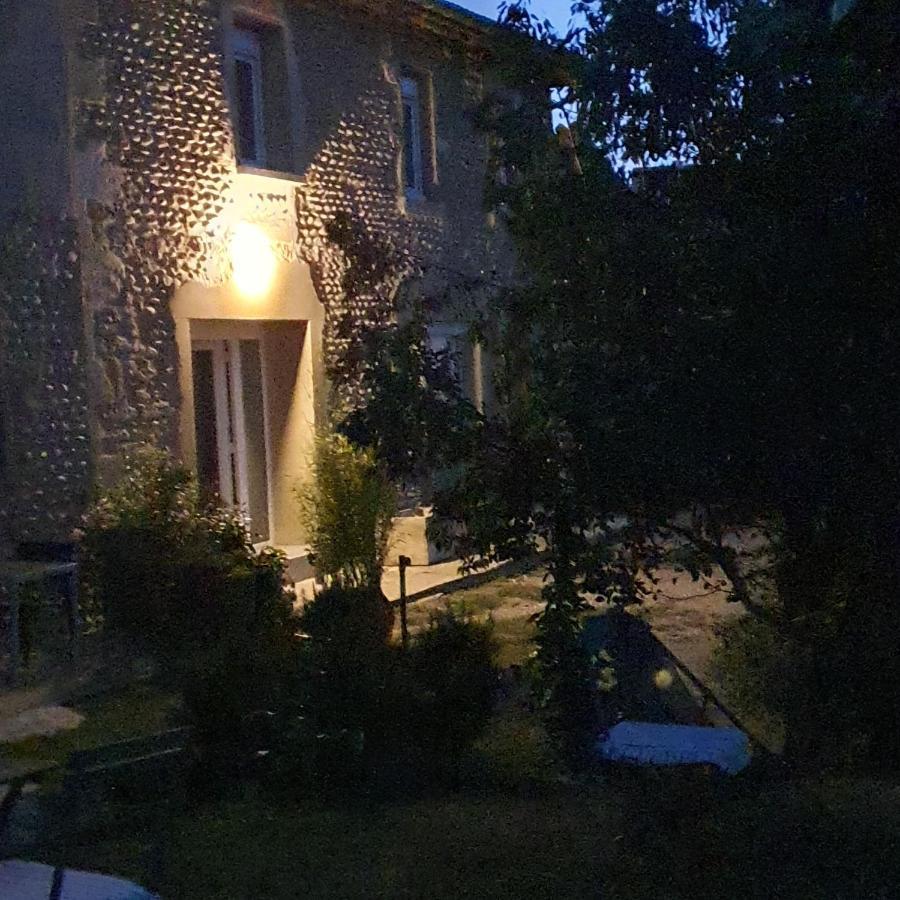 Figuets 3 Apartment Chateauneuf-de-Galaure Екстериор снимка