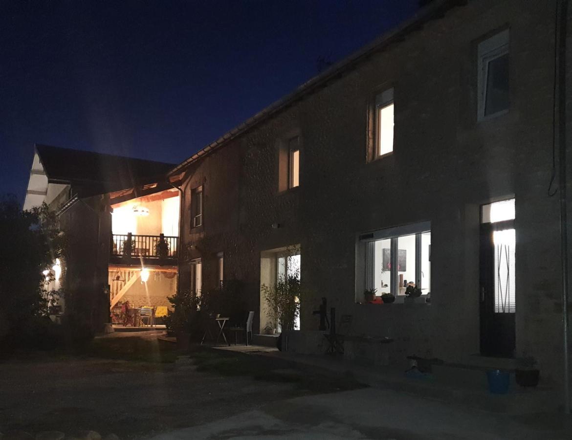 Figuets 3 Apartment Chateauneuf-de-Galaure Екстериор снимка